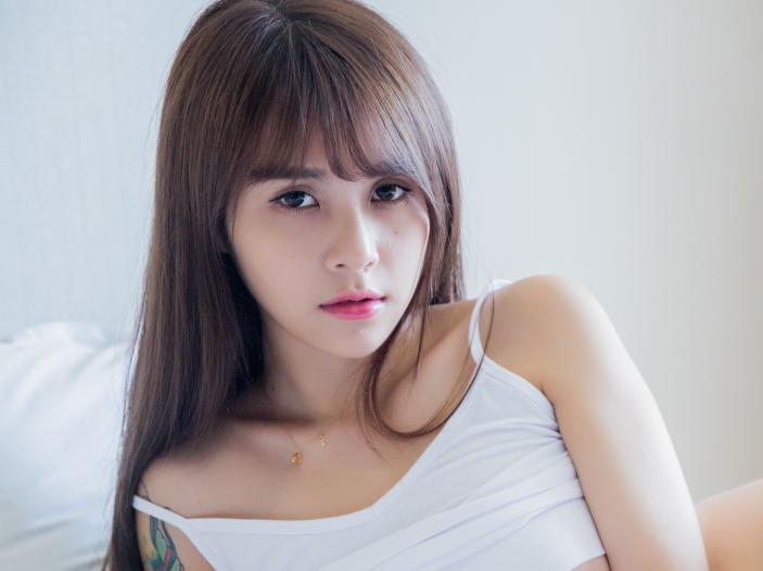 转载百度云夏美酱甜美合集17套74V45G，四人游精彩不断