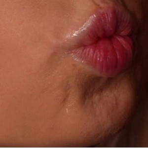 SweetheartKiss零距离观察合集29V3G，热度破百万，精彩用嘴瞬间