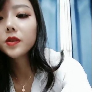 转载搬运百度盘高颜值苏妲己户外勾引合集41V25G，精彩自拍