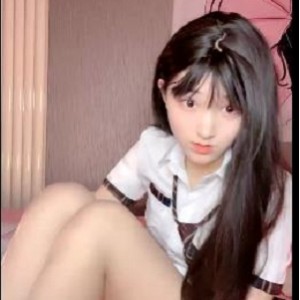 直播甜美大叔小情人最新合集1V1.2G，年纪差距互动精彩！