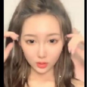 H播网红妲己121昔日自拍合集6V2.8G，颜值身材俱佳