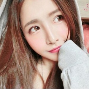 家居自拍合集+小黑+颜值超高+6.8G+日常生活+包含多种风格