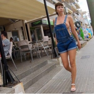 欧美斗鱼成熟风格naughty_lada最新合集33V6.5G，公共场合展示