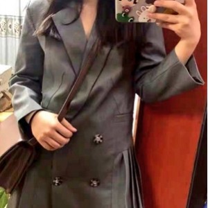 网红少女痕痕可甜可咸最新合集32V45G，水汪汪大眼睛