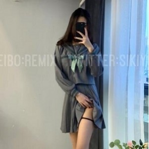 优质网红斗鱼高颜值嫩模主播草莓味软糖最新合集46P1V1.1G，性感精选