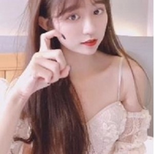 奇妙独家分享久妖花旦不见星空合集115V8.6G，素颜暖萌解说