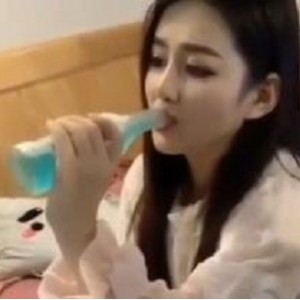 合集高颜值反差妹子小嘴游戏视频213部5.6G