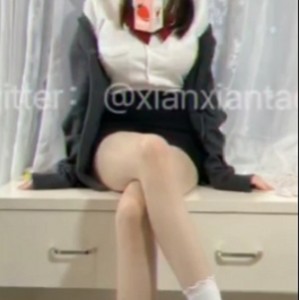 推特仙仙桃高颜值合集50部20G太水灵了