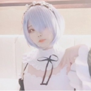 推特小舞酱COS翻白眼4部2.38G超感觉