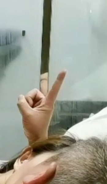 美宝尤开放夫妻推特视频80部2.13G火辣