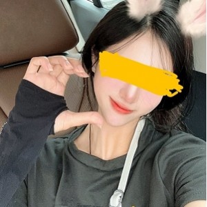 玩铁女神00后健身私拍11部1G阿黑颜精华