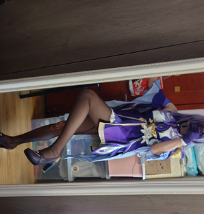 网盘小桜快乐杯放飞合集多部38G风情万种诱惑