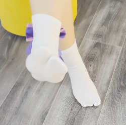 超诱人梦见月瑞希1部370MB搬运手交足艺太带劲