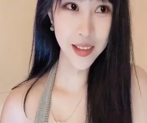 小美人4部抖馒头舞合集stripchat1.63G太诱惑