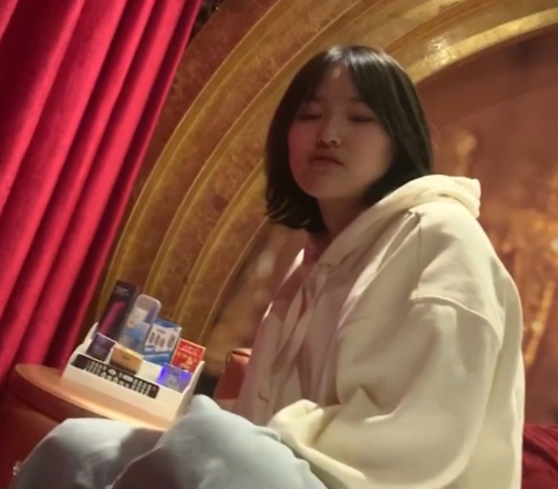 推特有尺度薄荷唐哥24部优质资源43.5G太顶了