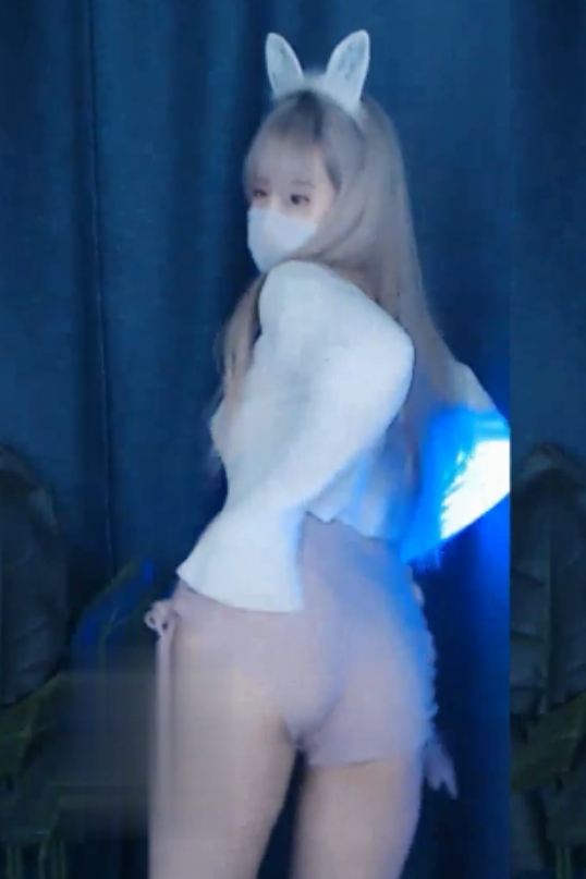 辣舞视频虎牙小野猫98部98.3G火辣合集