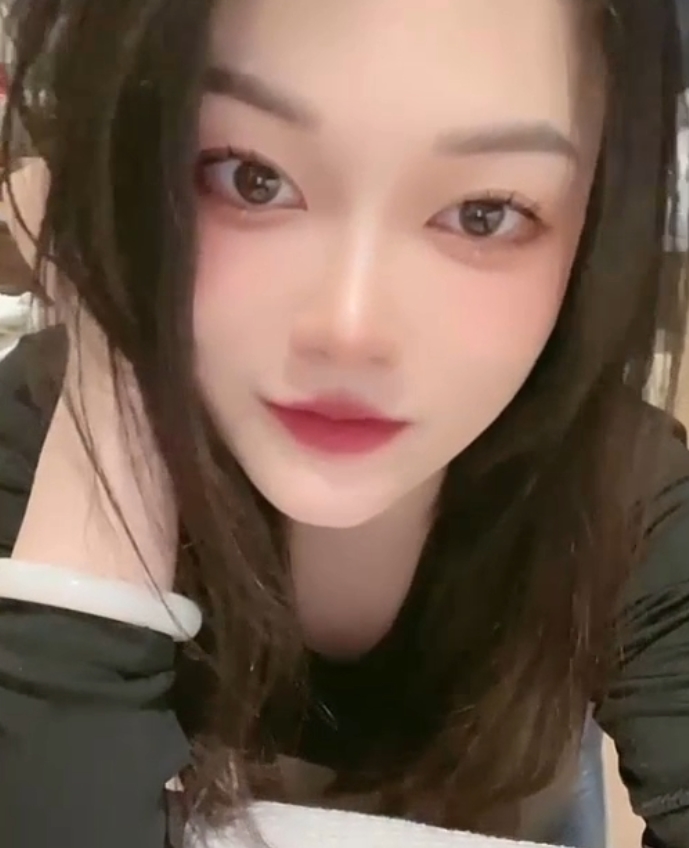 福利姬杭州白白108部合集4.34g大美妞