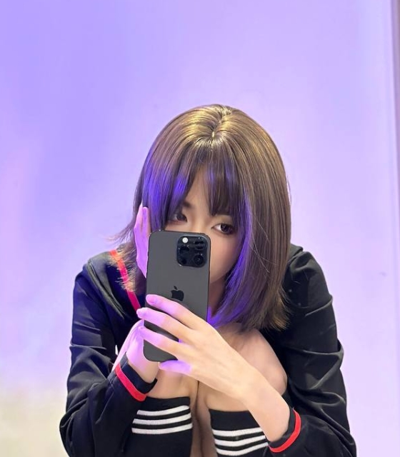 快手小鱼饭馆真人视频85V8.6G太销魂