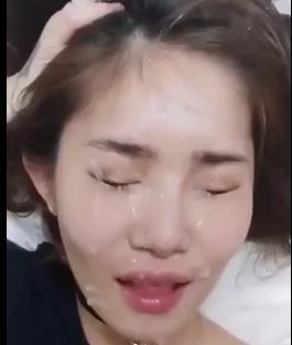 推特蜜桃酱舌技视频55V2.6G狂舔