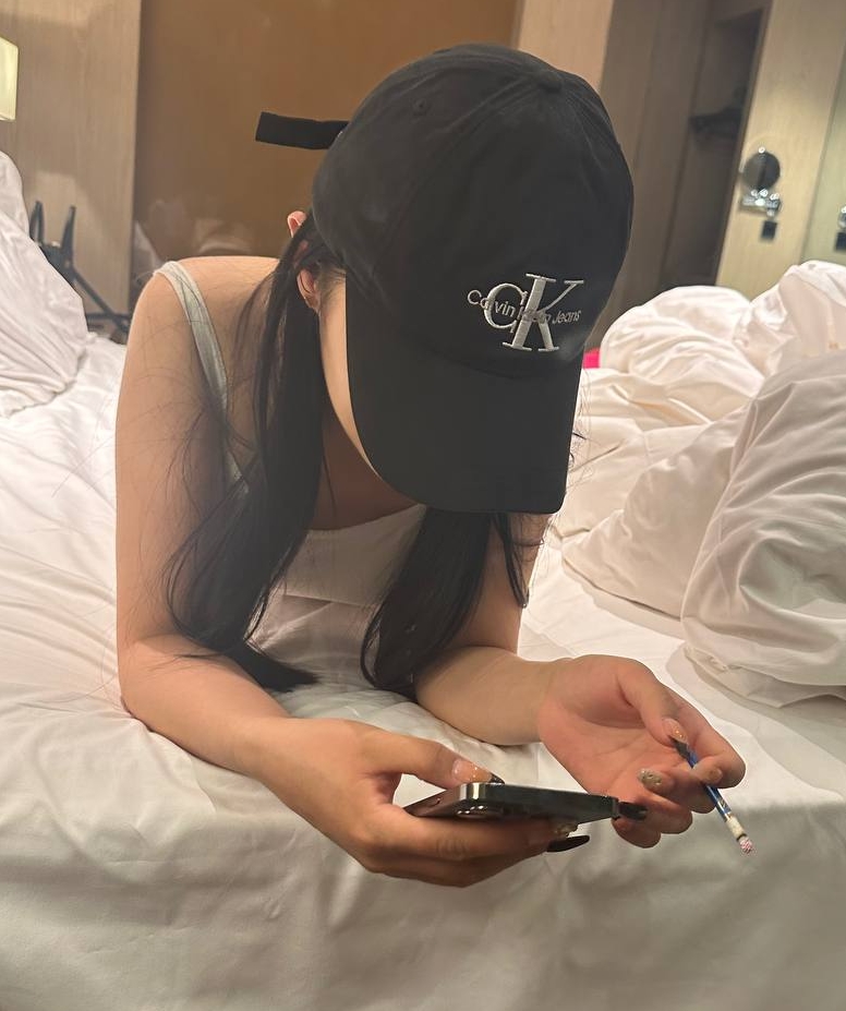 推特Nina老师私人定制362部171G劲爆感觉