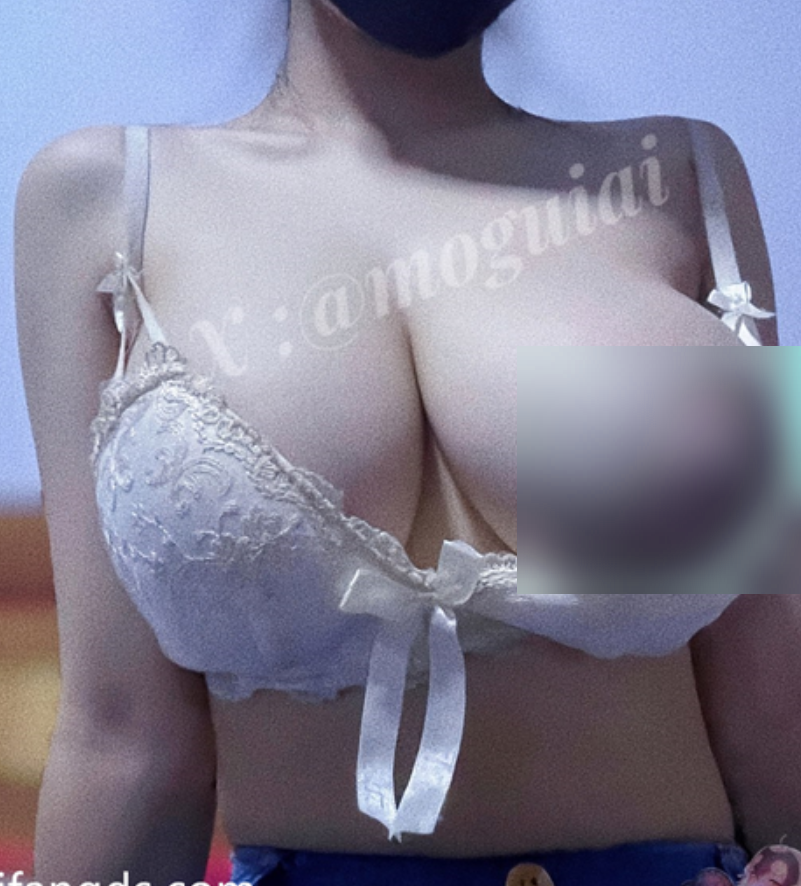 推特魔鬼爱付费福利70V9G疯狂输出