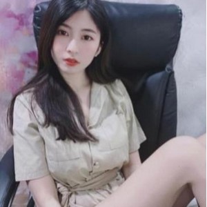 82社区LiSa黑历史合集7.9G太香了