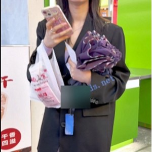 光腿包臀少妇视频KFCCD629MB火热下班奶茶