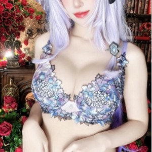 抖音小空sora合集8期1.7G劲爆