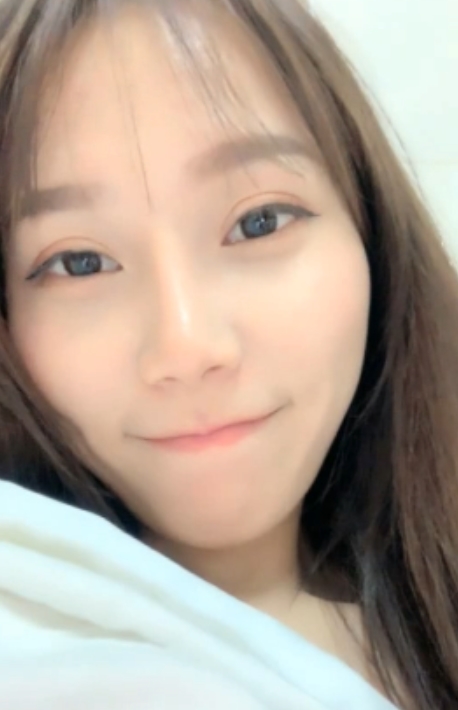 夜莺平台小舟珍藏直播全录141V51G弯腰片段超贴脸