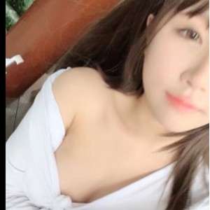 百度云资源白白白羊(京鱼儿)2022.8前补档合集352V147.3G，珍藏旧作球灯微颤