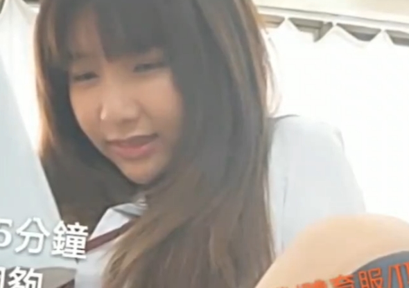 百度银骚坦克吴梦梦合集多部90.8g，某处紧致互动声清晰