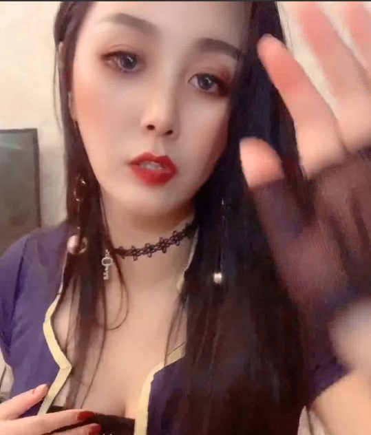 快手软软劲爆展示视频合集65部7.87g，酥球细腰浑圆臀喘息诱人