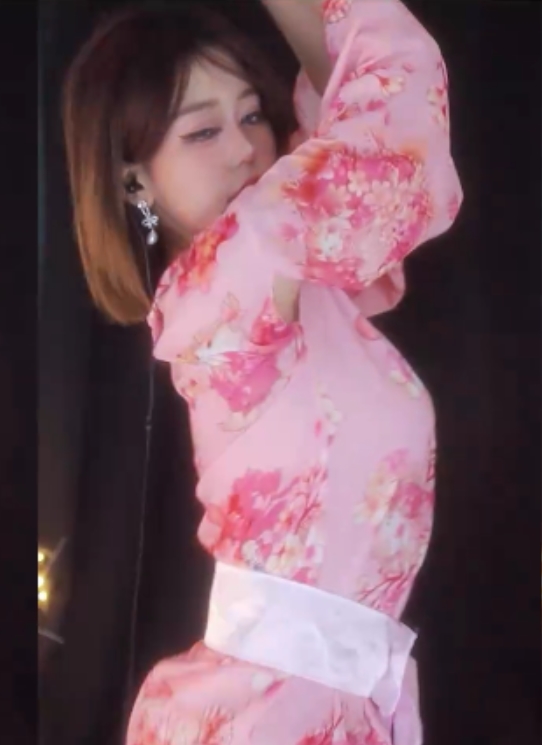 网易cc胡椒4月热舞小合集20部1.8G，链接30天有效