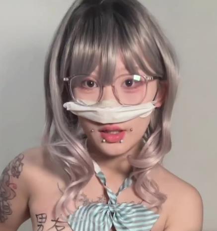 福利姬嗨酱舞蹈合集18部4.5G，形象逆袭成S公主