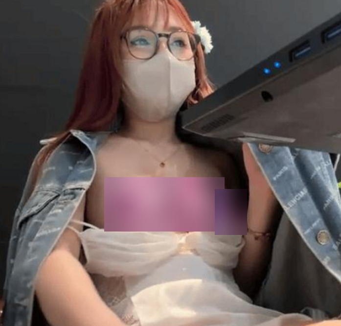推特linh_2004私密拍摄珍藏版8V5.79GB