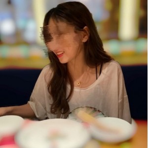 115网盘小嫂家庭私密视频5弹2.26G优质身材