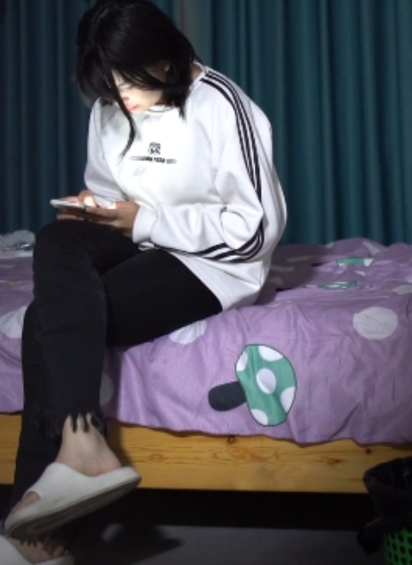 鱼哥街拍实录135部34.7G嫩妹收割机