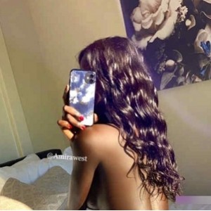 OnlyFans巧克力AmiraWest直播合集2.5G野性难挡