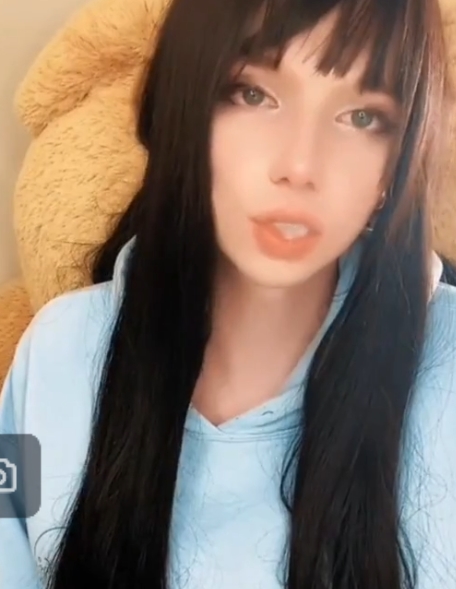 海外lunluns伪娘高能剪辑合集447M柔韧度惊人