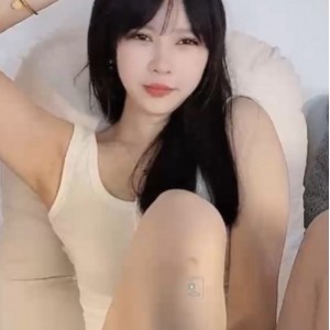 推特misslee01绝密源码15部5.66G全网疯传