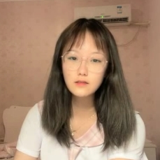 推特美扣校园风眼镜视频1V856MB青涩时刻