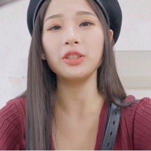 婕咪美容室实战视频1部+146P803M纯欲天花板