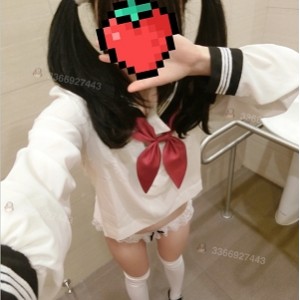 圣诞节素人厕所自娱自乐高能合集2V953M绝密影像