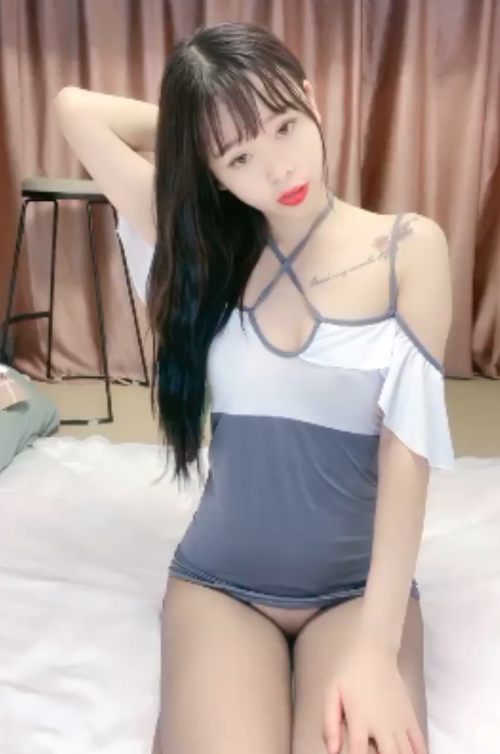 弹力摇_蜜桃臀_露露很甜视频81部102G