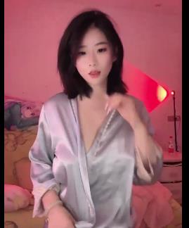 半糖琪琪52部劲辣舞蹈视频4.9G太顶了