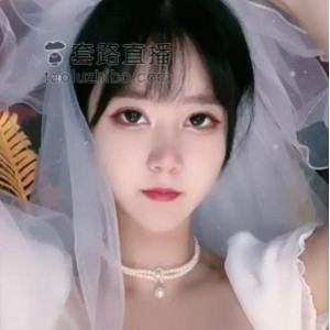 维妮Vinni劲爆直播合集3V3.1G小脚玩偶