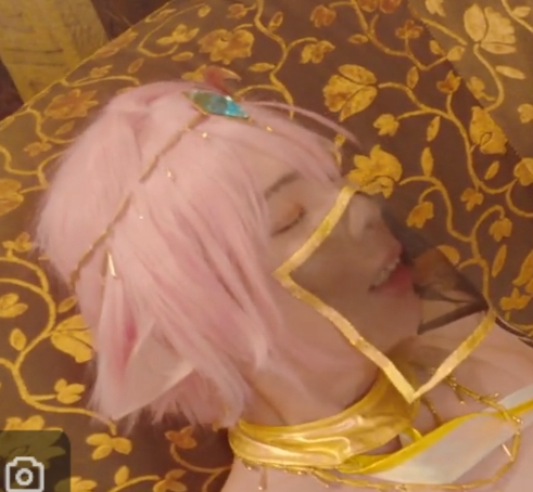 推特小靜偽娘COS指教視頻1V550M超感觉互動