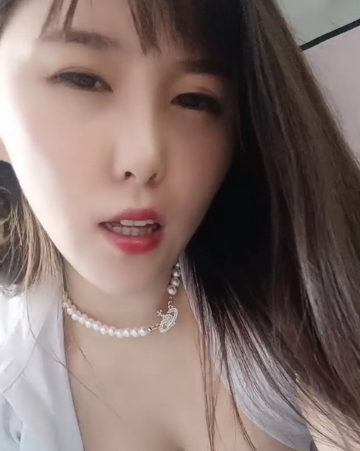秀人一只小羊大罩杯66部9.8G珍藏版
