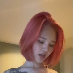 模特mueylix互动视频2部1.24G推特太顶了