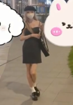 推特小葵清纯诱惑私拍合集50G长腿TS热舞56部